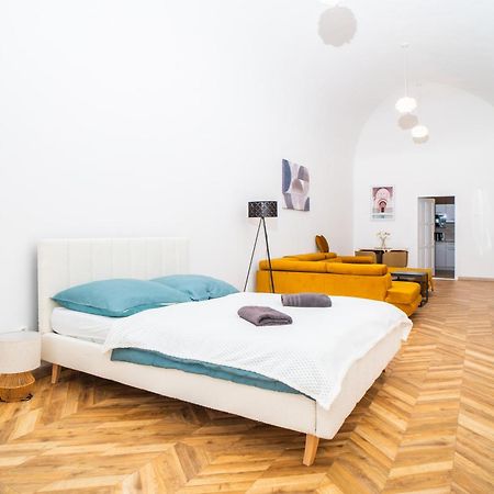 Luxapart I Beautiful Views Apartment Kosice Bagian luar foto